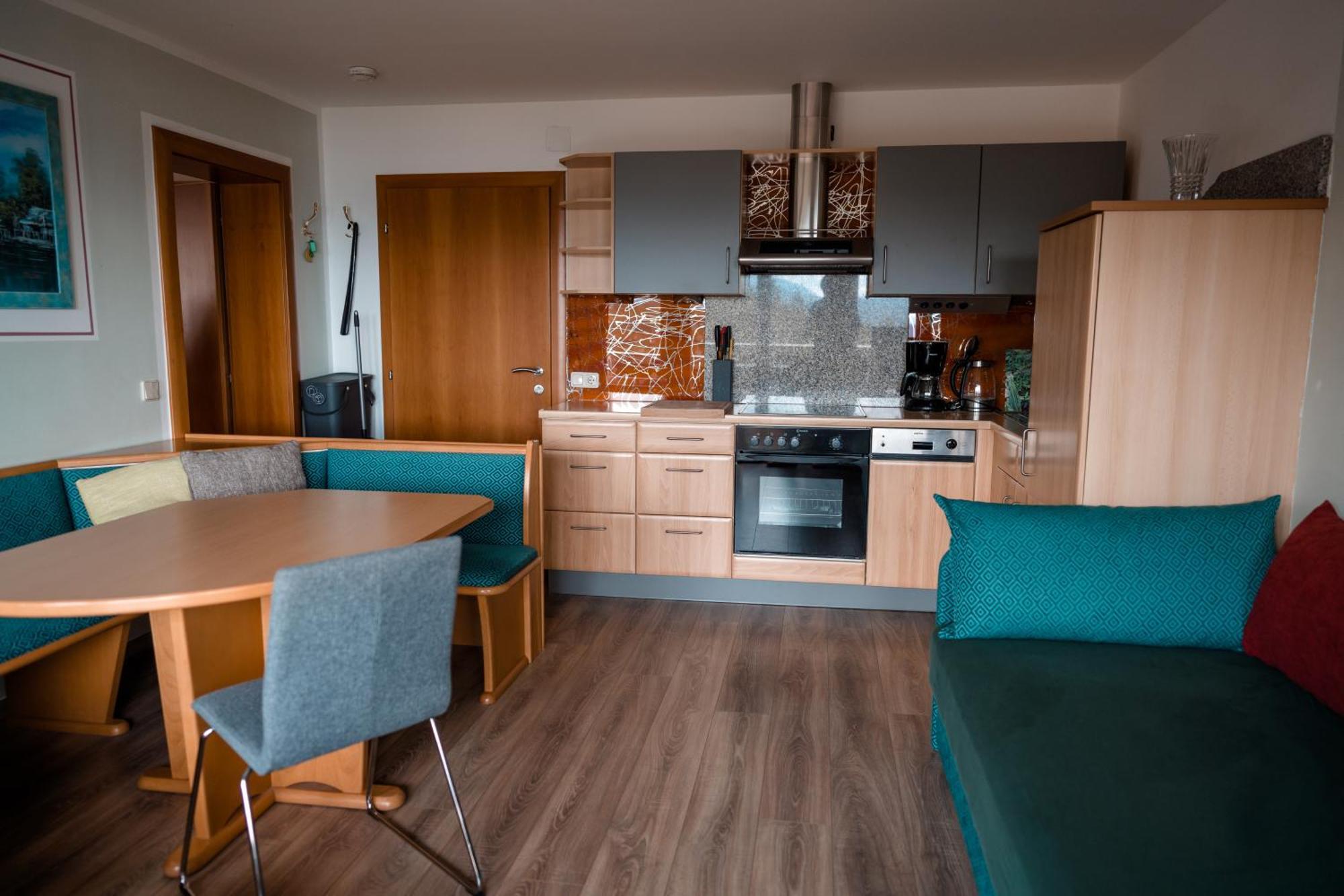 Urlaub Fuer Mensch Und Tier - Appartements Pirkhof Portschach am Woerthersee Luaran gambar